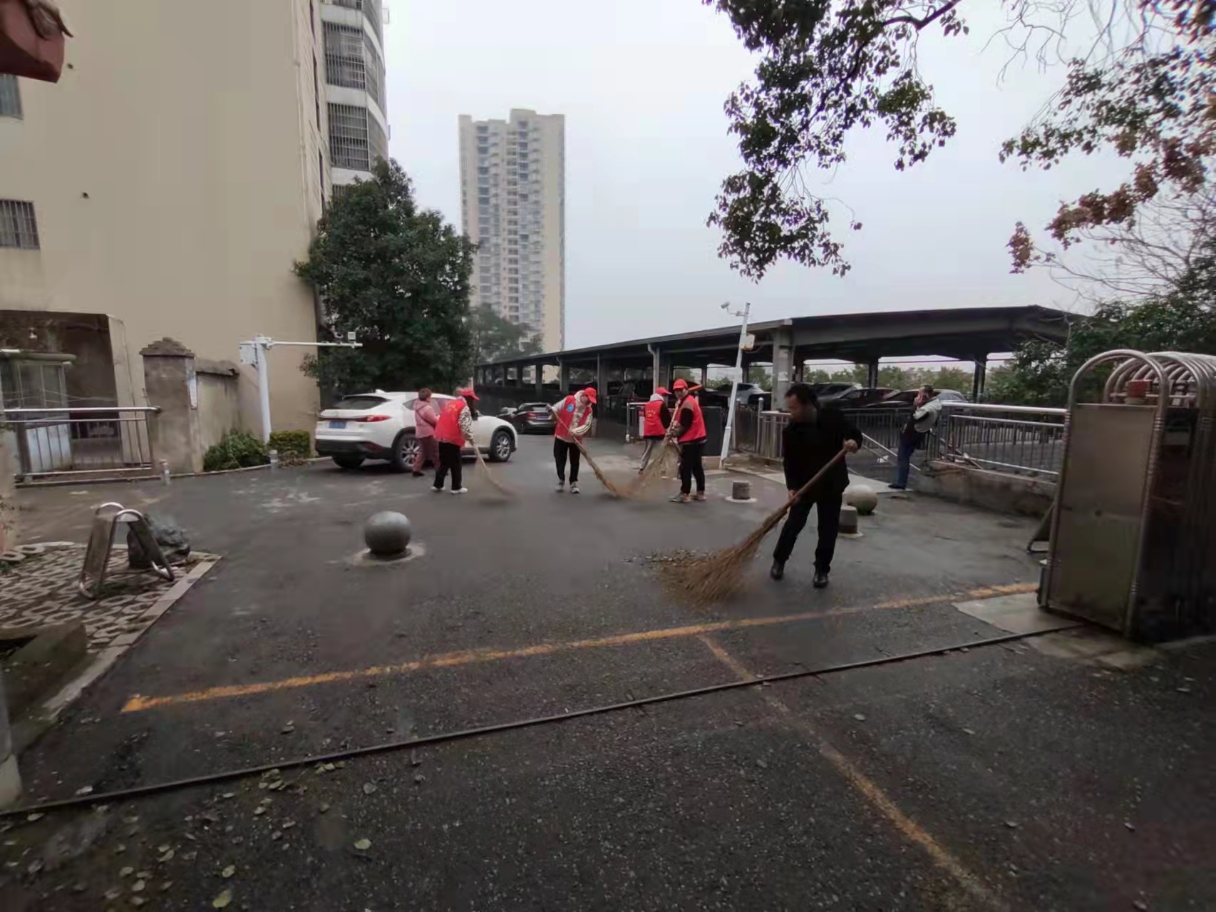 邵陽市華龍中學(xué),邵陽中學(xué)教育,高中教育,師資雄厚,名優(yōu)教師